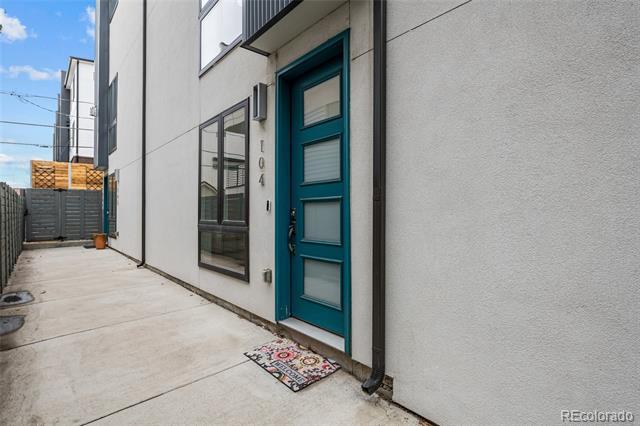 Building Photo - 1821 Irving St
