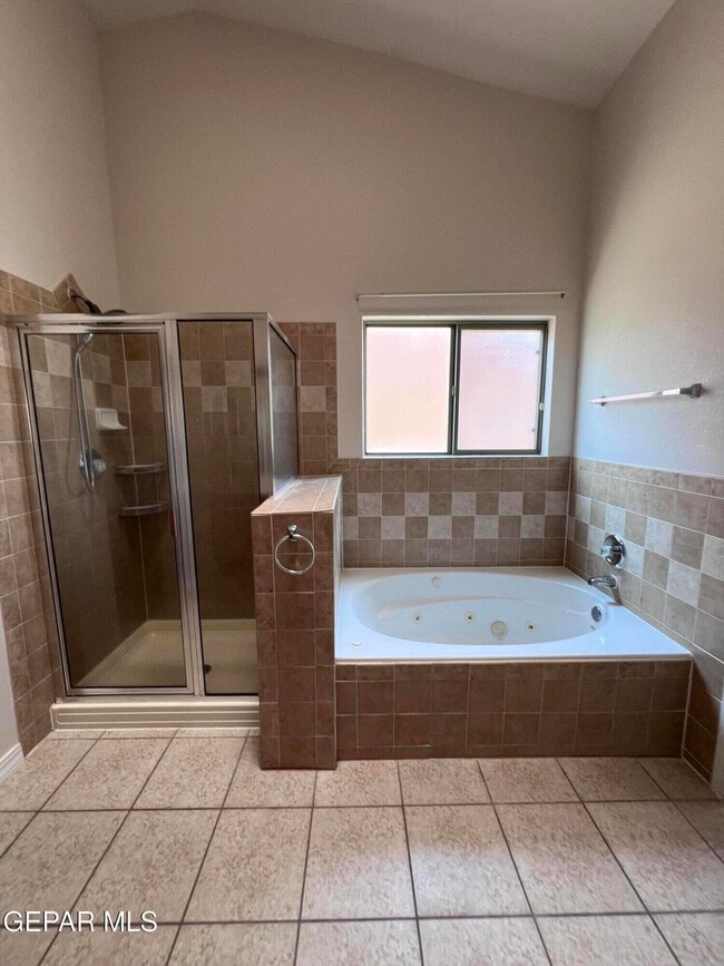 Building Photo - 12688 Tierra Alexis Dr