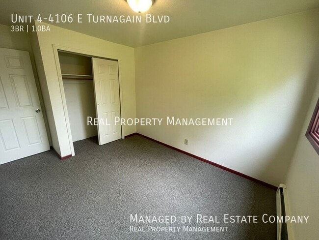 Building Photo - Unit 4-4106 E Turnagain Blvd-