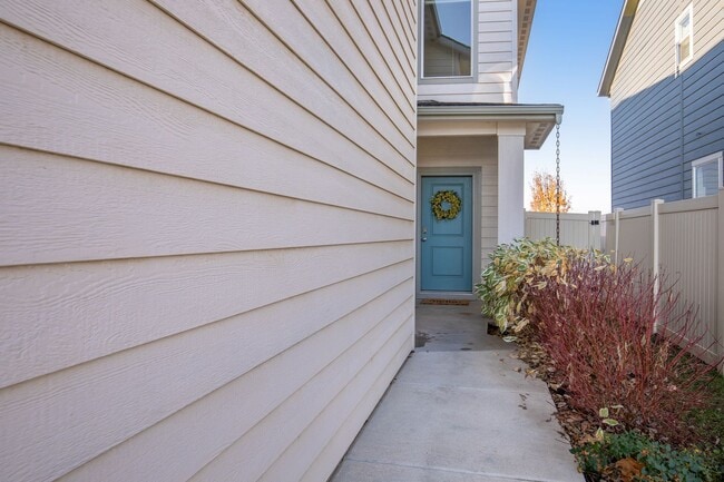 Building Photo - Modern 4-Bedroom Home in Meridian – Spacious Layout + Great Location