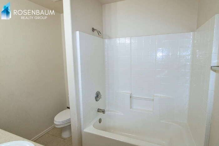 Building Photo - 8281 W Sandy Ln