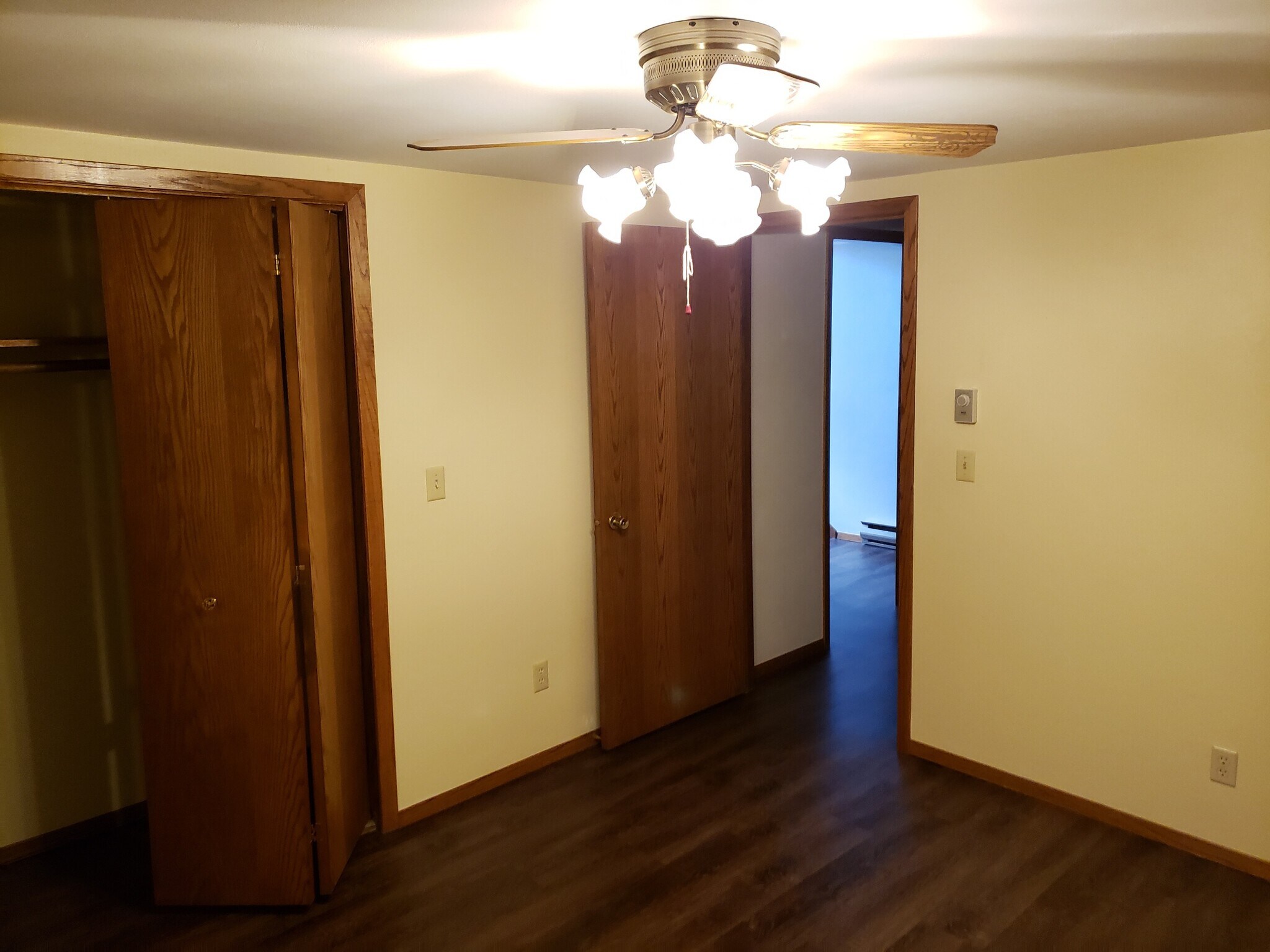 Bedroom 2 - 6' Closet - 814 W Main St