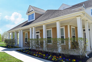 Building Photo - The Willows at Medford