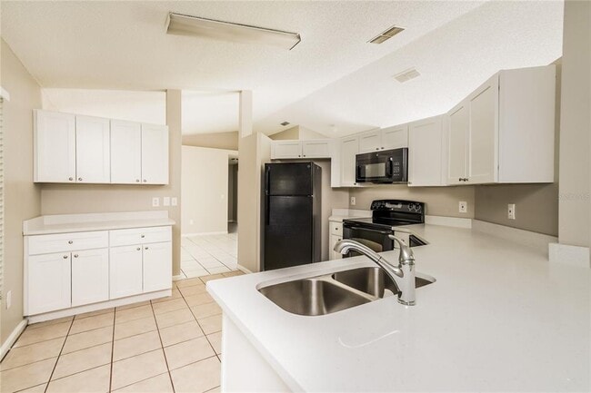Building Photo - 619 Regency Way