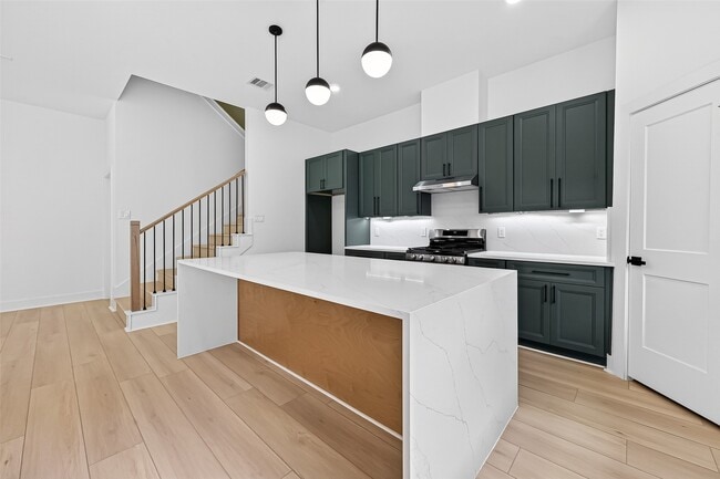 Building Photo - 971 Highland Lgt Ln