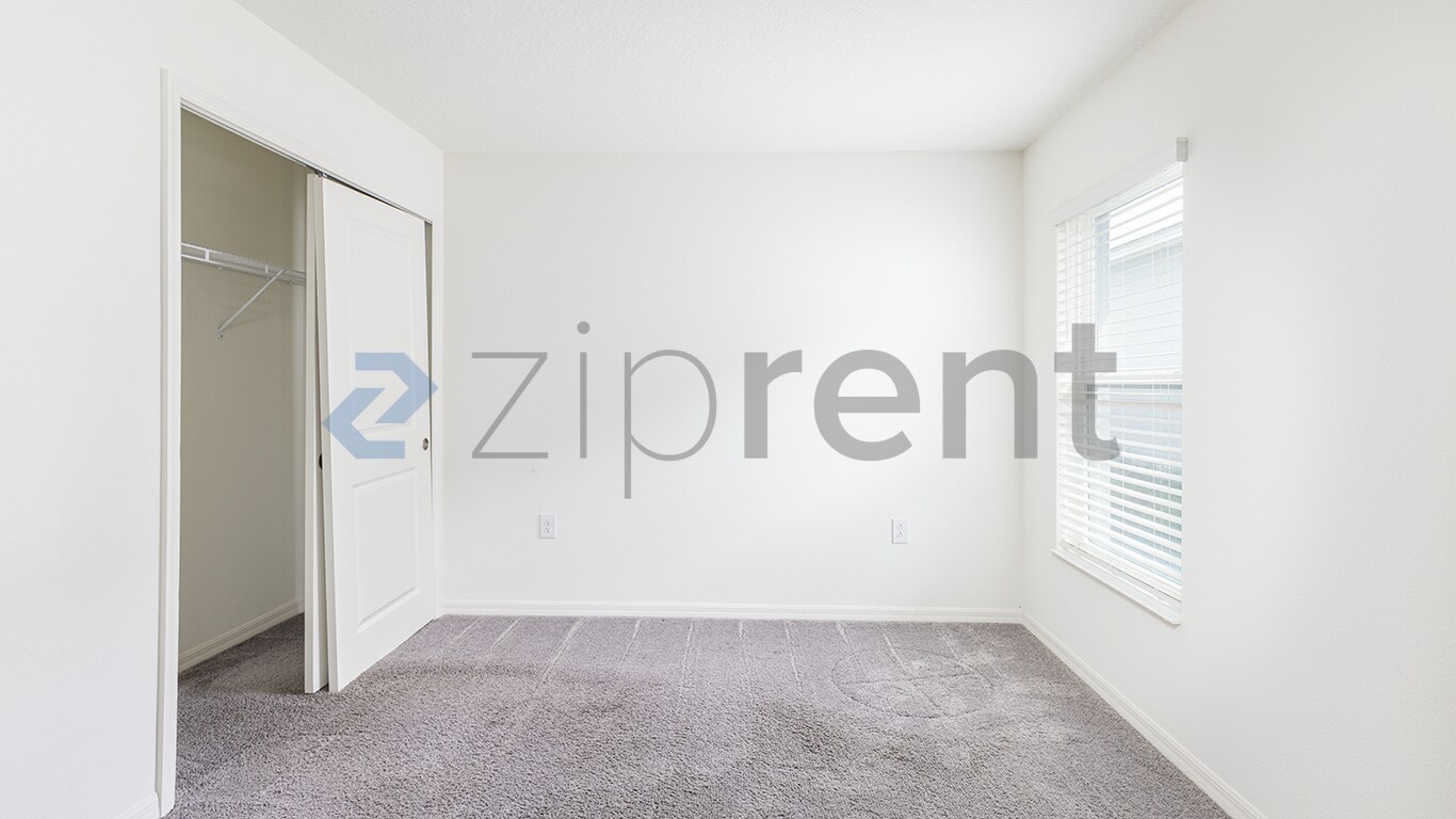 Building Photo - 613 Sarner Pass Wy.