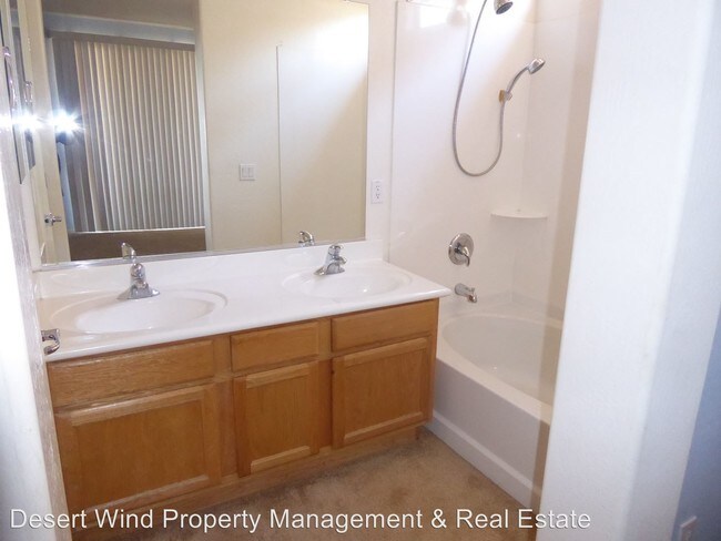 Building Photo - 3470 E Riopelle Ave