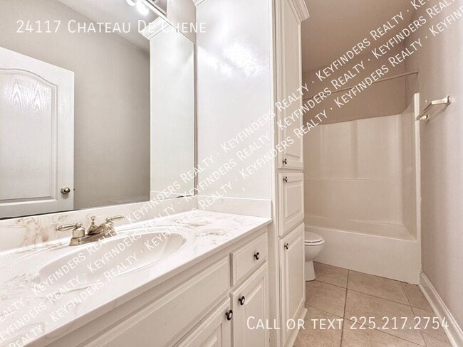 Building Photo - 24117 Chateau de Chene Blvd
