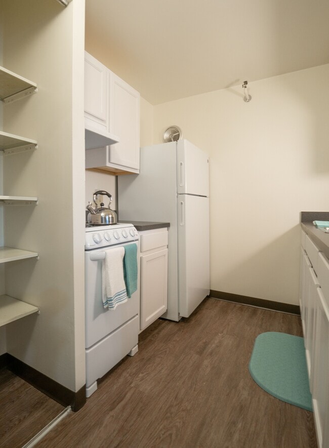 Kitchen - Brookpark Place