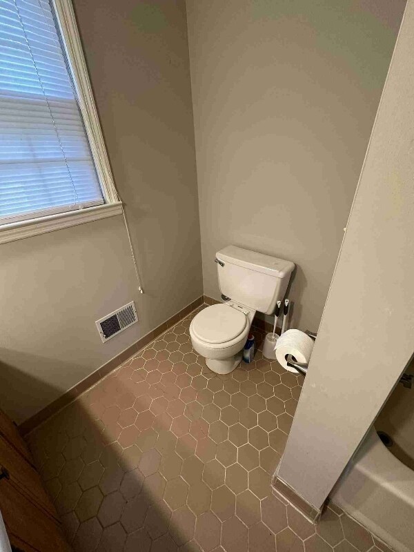 Building Photo - 5250 Parham Road