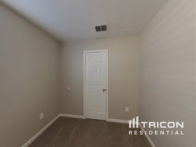 Building Photo - 11730 Luckey Vista