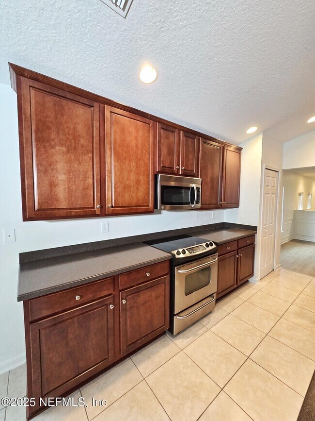 Building Photo - 6591 White Blossom Cir
