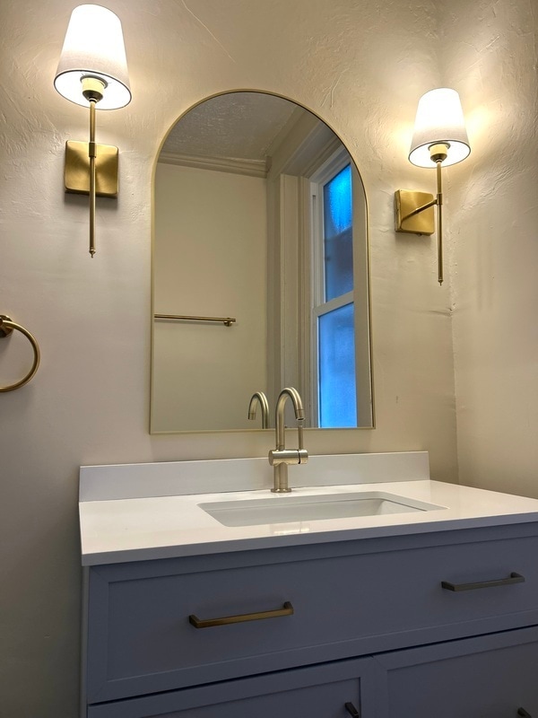 Building Photo - 2750 Broadway Ave