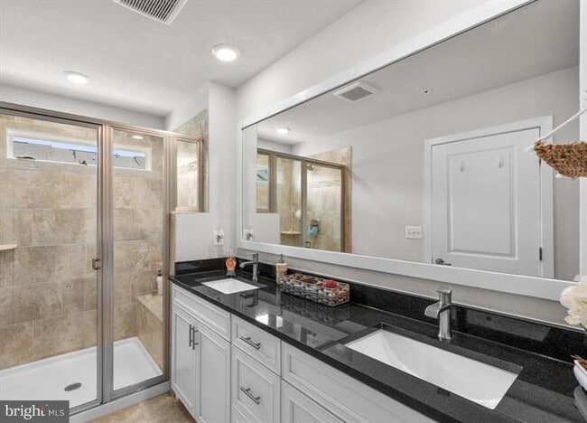 Building Photo - 614 Chalcedony Ln