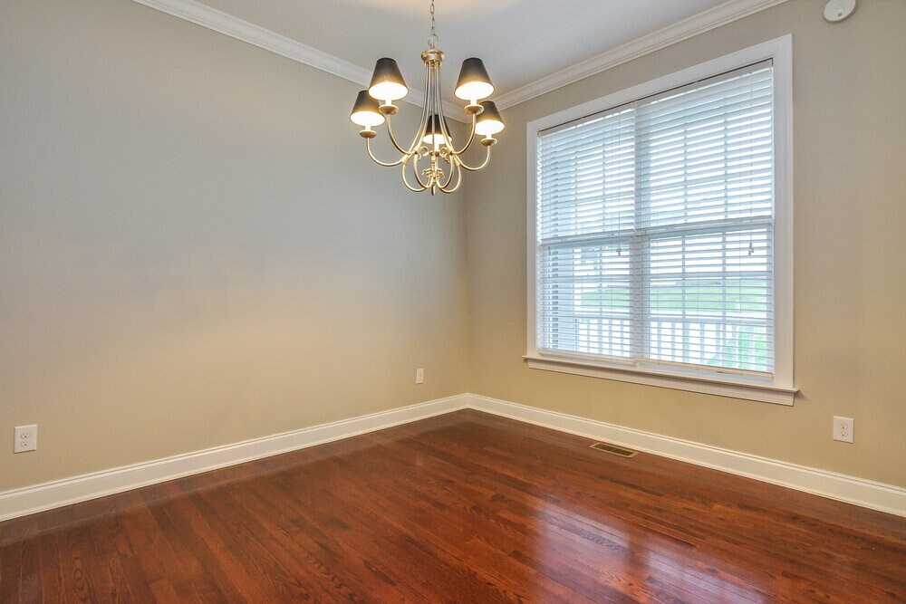 Building Photo - 308 Nelson Ln