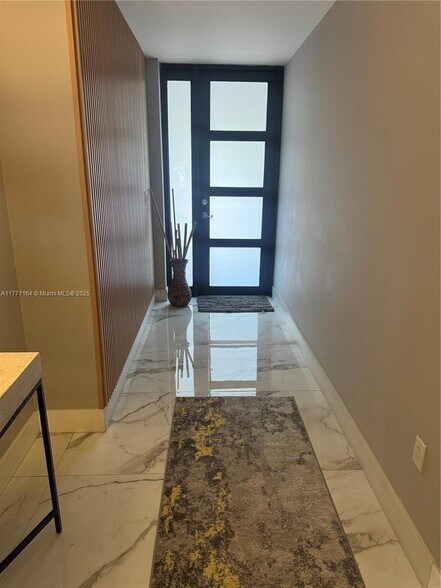 Building Photo - 16430 Briar Patch Pl