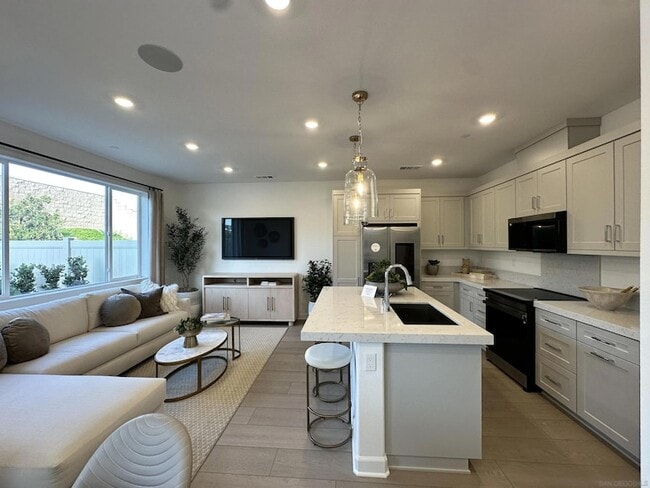 Building Photo - 2186 Tributary Dr