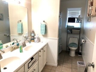 Primary Photo - 710 Woodland Dr