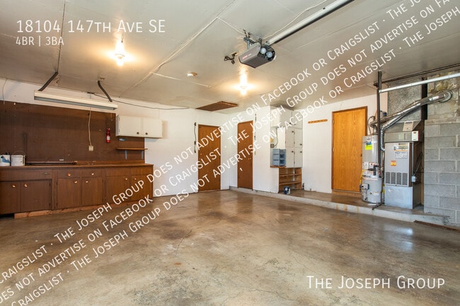 Building Photo - 18104 147th Ave SE