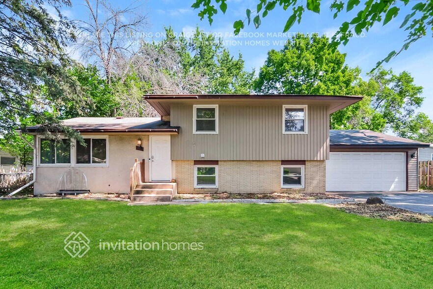Primary Photo - 2241 Randy Ave