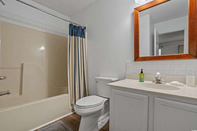 Building Photo - 1290 White Tree Ln