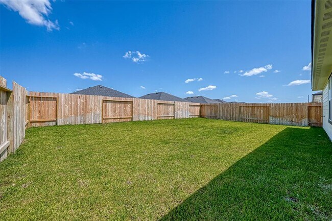 Building Photo - 1123 Lipizzan Ln