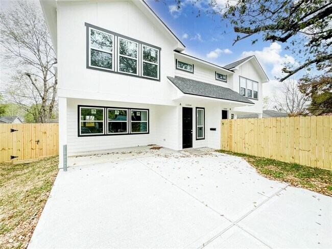 Building Photo - 11514 Courtshire Dr