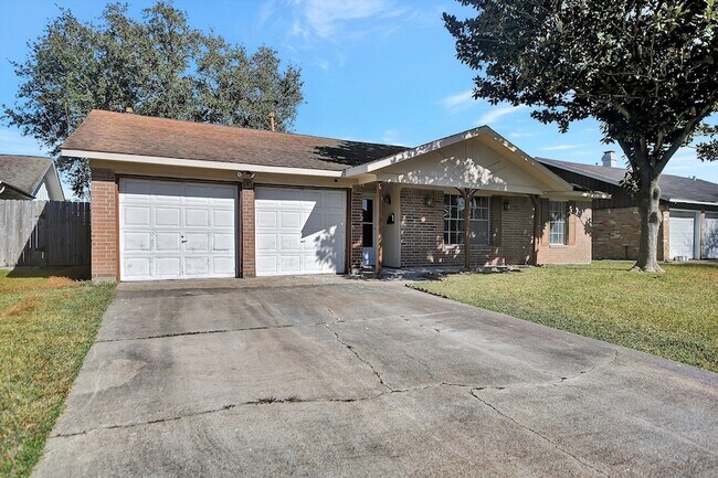 Building Photo - 1505 New Orleans St