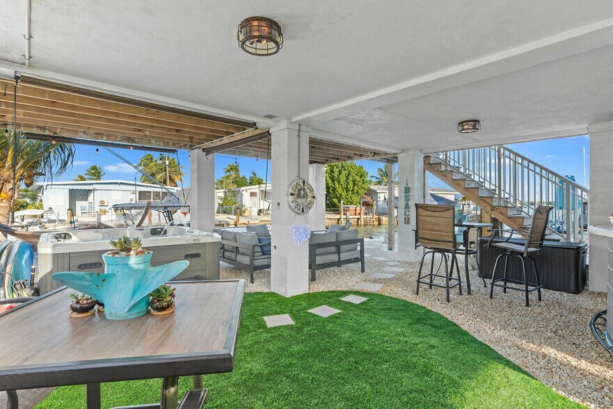 Building Photo - 1200 27th Street Ocean