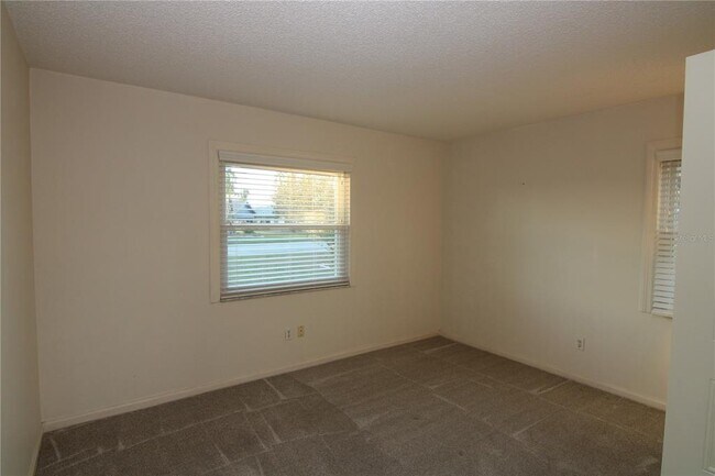 Building Photo - 1311 New Bedford Dr