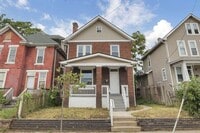 Building Photo - 1779 Parsons Ave