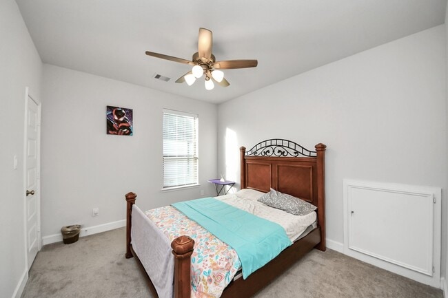 Building Photo - 5506 Onyx Fls Dr