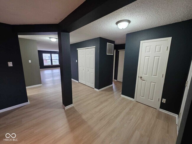 Building Photo - 14283 Refreshing Garden Ln