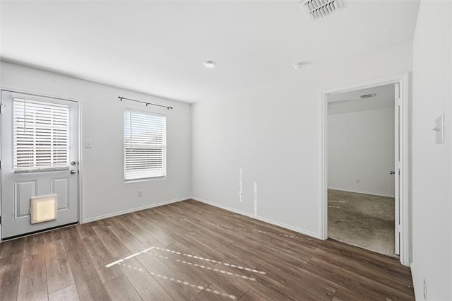 Building Photo - 1527 Deerchase Dr