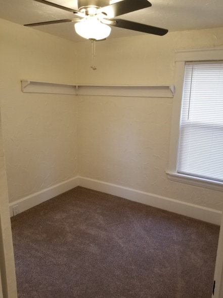 Building Photo - 17 Agate Pl