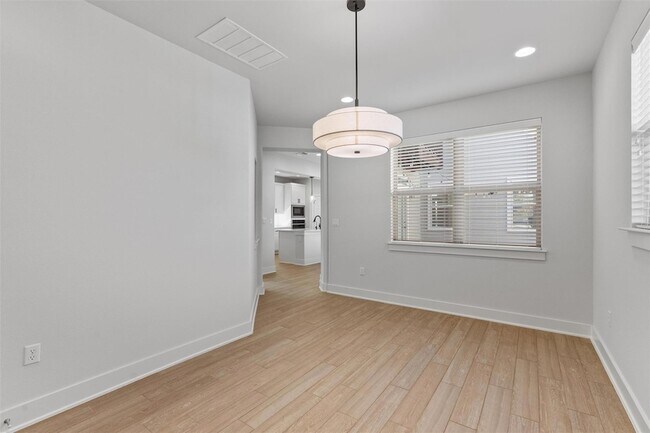 Building Photo - 8707 Alderman Dr.