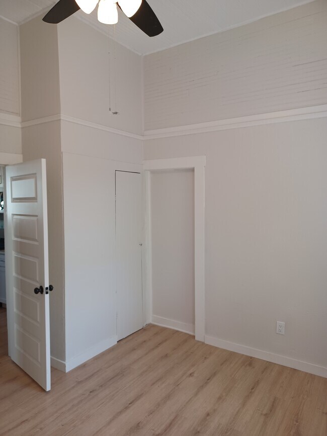 Building Photo - 2508 N Avenida Republica de Cuba