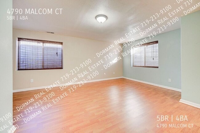 Building Photo - 4790 Malcom Ct