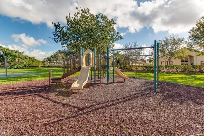Building Photo - 9193 Cove Point Cir