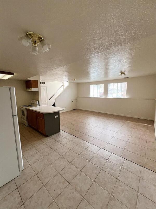 Building Photo - 1670 W 100 N