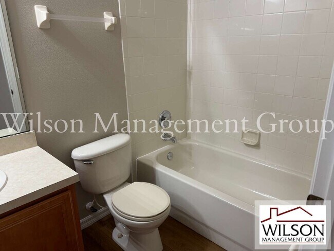 Building Photo - 5004 Adair Oak Dr