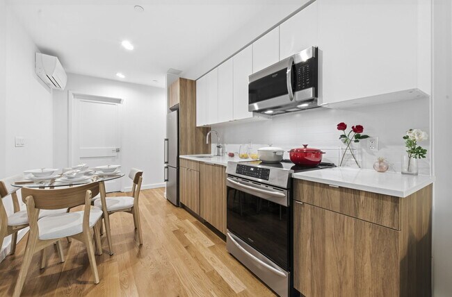 Building Photo - Petra - 30-38 29th Street, Astoria, NY 11102