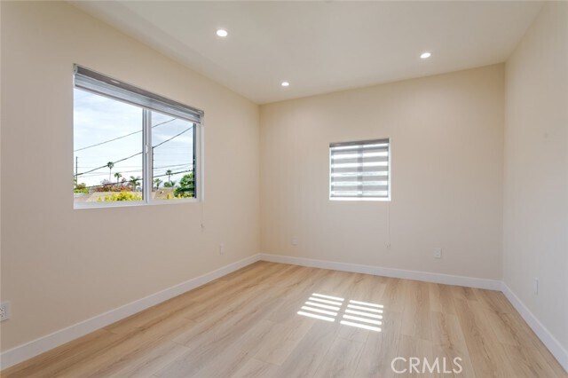 Building Photo - 11112 Emelita St