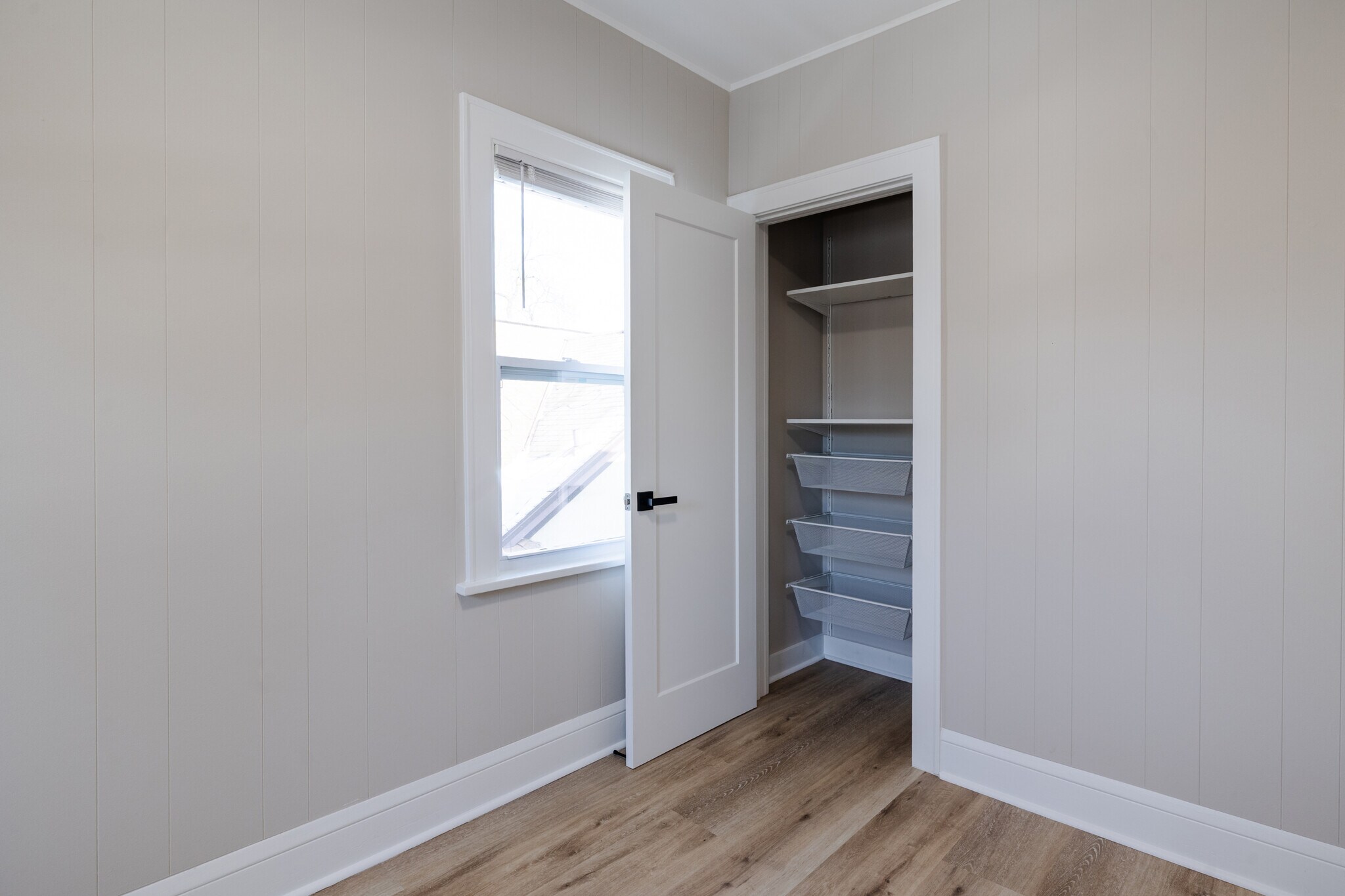 Building Photo - 4540 Garfield Ave