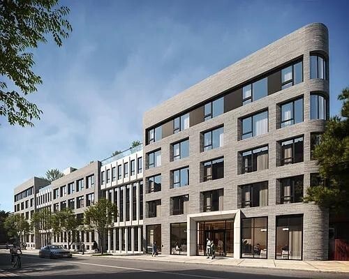 Building Photo - 158 Lott St