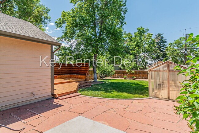 Building Photo - 4423 S Elati St