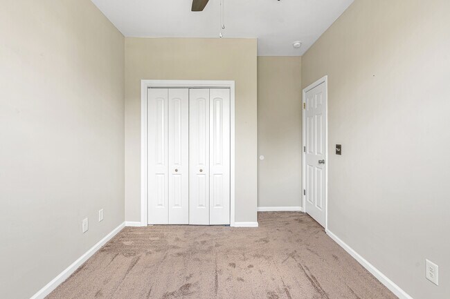 Building Photo - 310 Cedar Island Trail