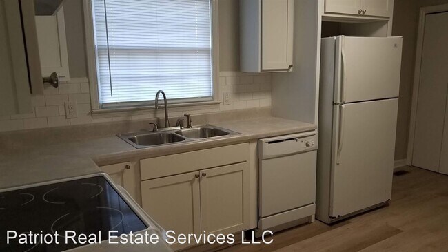 Building Photo - 6422 Waldos Beach Rd