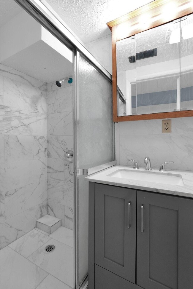 Building Photo - 1414 Shanley Dr