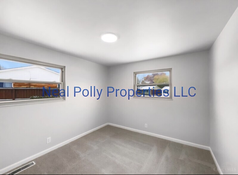 Building Photo - 6 Twinbrook Dr